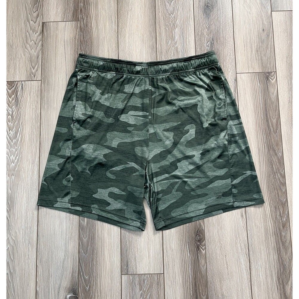 Reebok Green Camo Athletic Shorts Mens Sz XL Pockets Stretch